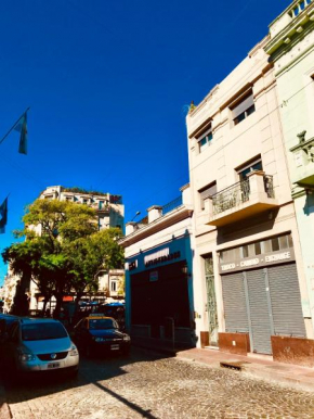 Defensa 1057 Home Studios, Buenos Aires